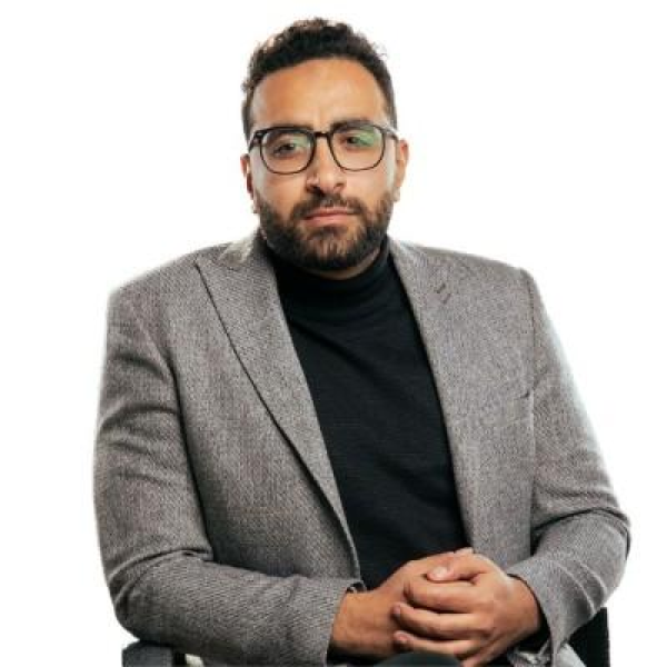 AI-Powered Workplaces: Unlocking Growth with Generative AI