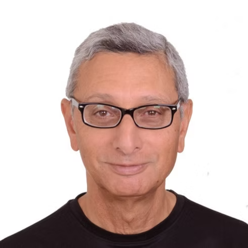 Khalid	Ismail
