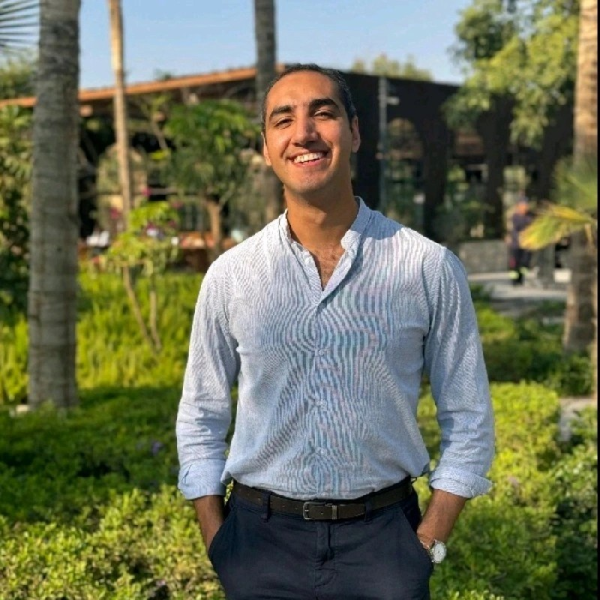 Anas	Talaat
